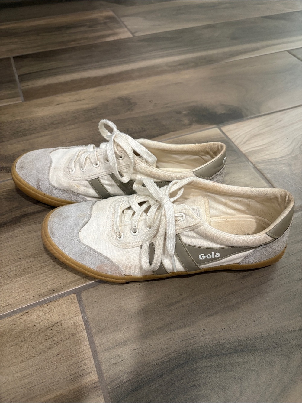 Gola Classics Women's Badminton Sneakers - Picture 3 of 7